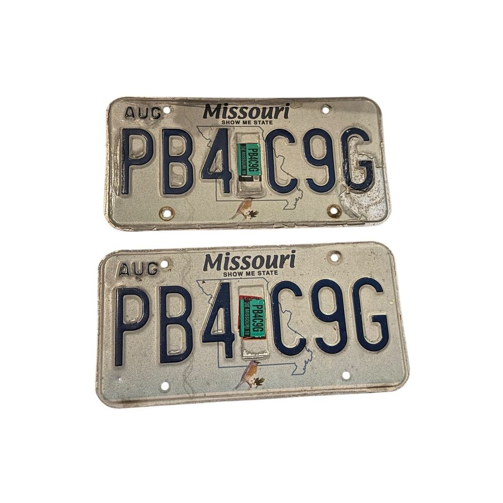Missouri License Plates Matched Pair Bluebird August Show Me State 2019 Register